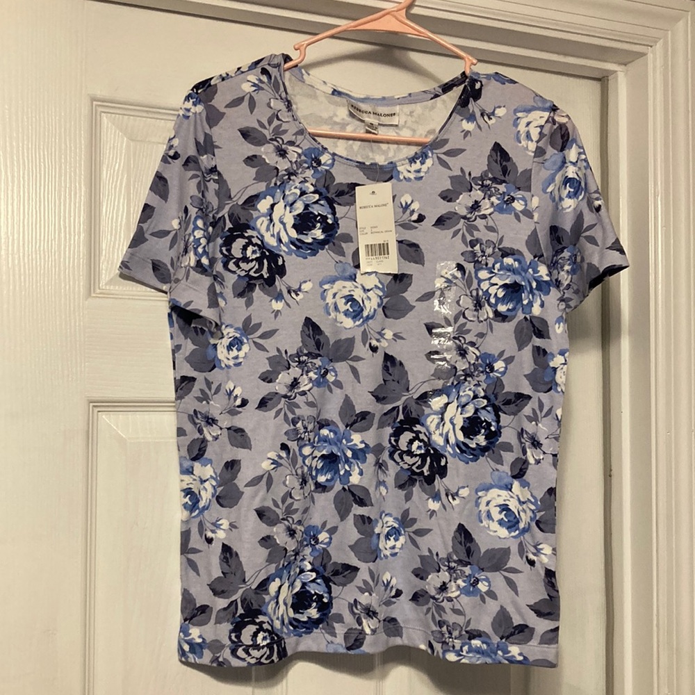 New with tags Womens floral shirt size Small